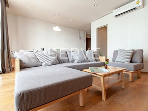 Homey Style Combine 2 Beds 2 Baths Corner room Garden view Close to BTS Phrom Phong / Condo For Rent-Park 24 (พาร์ค 24)
