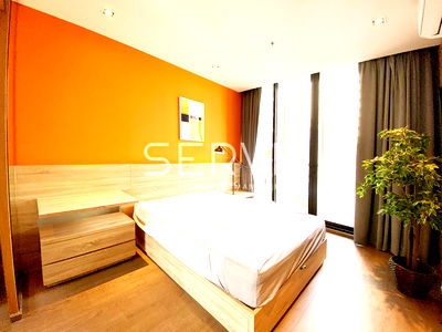 Condos for sale : Good Location & Good Price!!  Studio Nice Room Shuttle bus to BTS Phrom Phong / Condo For Sale-Park 24