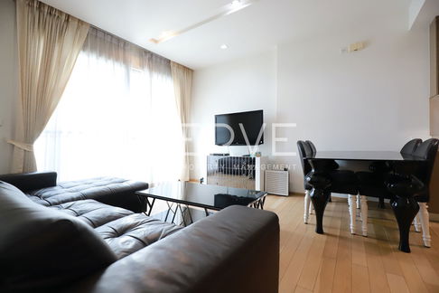 Large Room 2 Beds 2 Baths with Bathtub High Fl. 15+ Good Location BTS Thong Lo 150 m. / For Rent-Siri at Sukhumvit