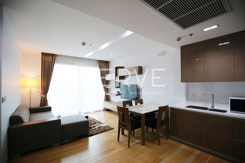 2 Beds 2 Baths with Bathtub Super High Fl. 30+ Nice View and Good Location BTS Thong Lo 150 m. /Rent-Siri at Sukhumvit