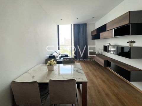 2 Beds 2 Baths with Bathtub High Fl. 10+ Good Location Close to BTS Phrom Phong 500 m. / Rent & Sale-Noble BE33