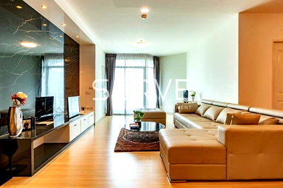 Condos for sale : 12.3 MB! - 2 Beds with Bathtub140 sq.m. Good Location BTS Krung Thon Buri 950 m. & ICON / For Sale-Baan Sathorn Chaopraya