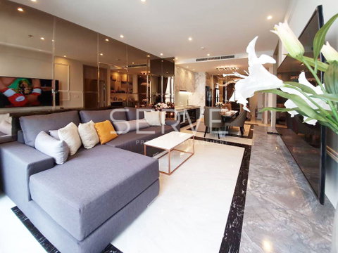 Luxury & Unique 2 Beds Corner Unit with Bathtub High Fl. 25+ Next to BTS Phloen Chit /Condo For Rent-Noble Ploenchit