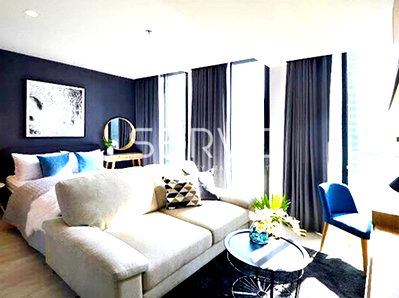 Condos for rent : Good View Nice Room Studio with Partition High Fl. 25+ Perfect Location Next to BTS Phloen Chit-Noble Ploenchit (โนเบิล เพลินจิต)