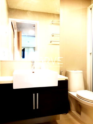 ขายคอนโด : Good Price 1 Bed with Modern Luxury Style Perfect Location Directly connecting to BTS Thong Lo -Noble Remix (โนเบิล รีมิกซ์)