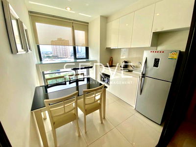 Condos for sale : 1 Bed Unit For Rent & Sale Good Location Close To BTS Ekkmai-Rhythm Sukhumvit 42