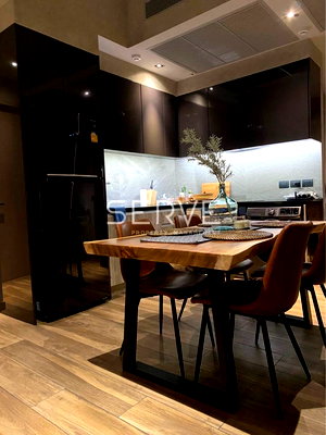 Condos for sale : Luxury style 2 Bed For Rent & Sale Good Location Close To BTS Asok & MRT Sukhumvit -The Lofts Asoke