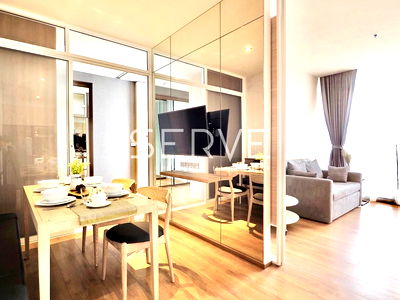 Condos for sale : 1 Bed 1 Living room on Super High Fl.25+ Close to BTS Phrom Phong / Condo for Rent & Sale-Park 24
