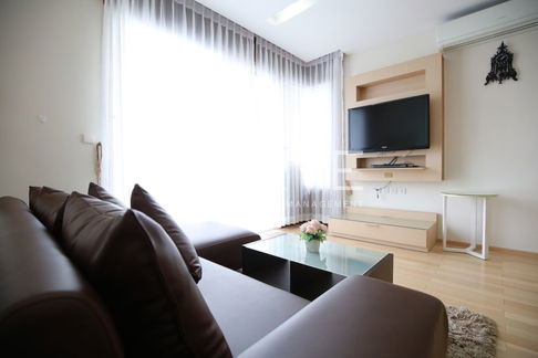 2 Beds 2 Baths with Bathtub Large Room 73.81 sq.m. High Fl. 20+ Good Location BTS Thong Lo 150 m.-Siri at Sukhumvit