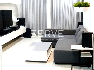 Condos for sale : Nice Room 1 Bed Unit with Swimming Pool & Garden view Perfect Location  BTS Phloen Chit / For Sale-Noble Ploenchit