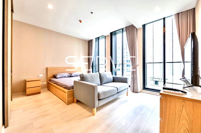 ขายคอนโด : Hot Price ! Studio Unit with Garden view Next to BTS Phloen Chit / Condo For Sale-Noble Ploenchit