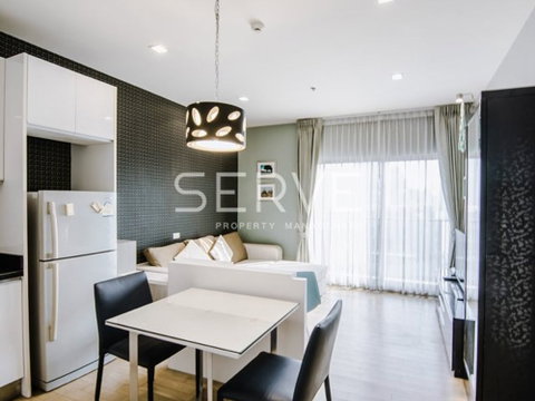 Nice 1 Bed with Bathtub fully furnished on High Floor good location @BTS Ekkamai / Condo For Rent-Noble Reveal (โนเบิล รีวิล)