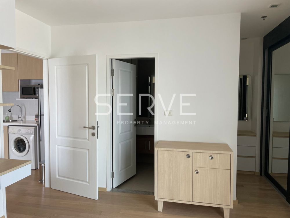 รูป Corner Room 1 Bed with Bathtub East Side High Fl. 15+ Good Location BTS Phrom Phong 200 m. / Sale-Noble Refine (โนเบิล รีไฟน์) - รูปที่ 8/9