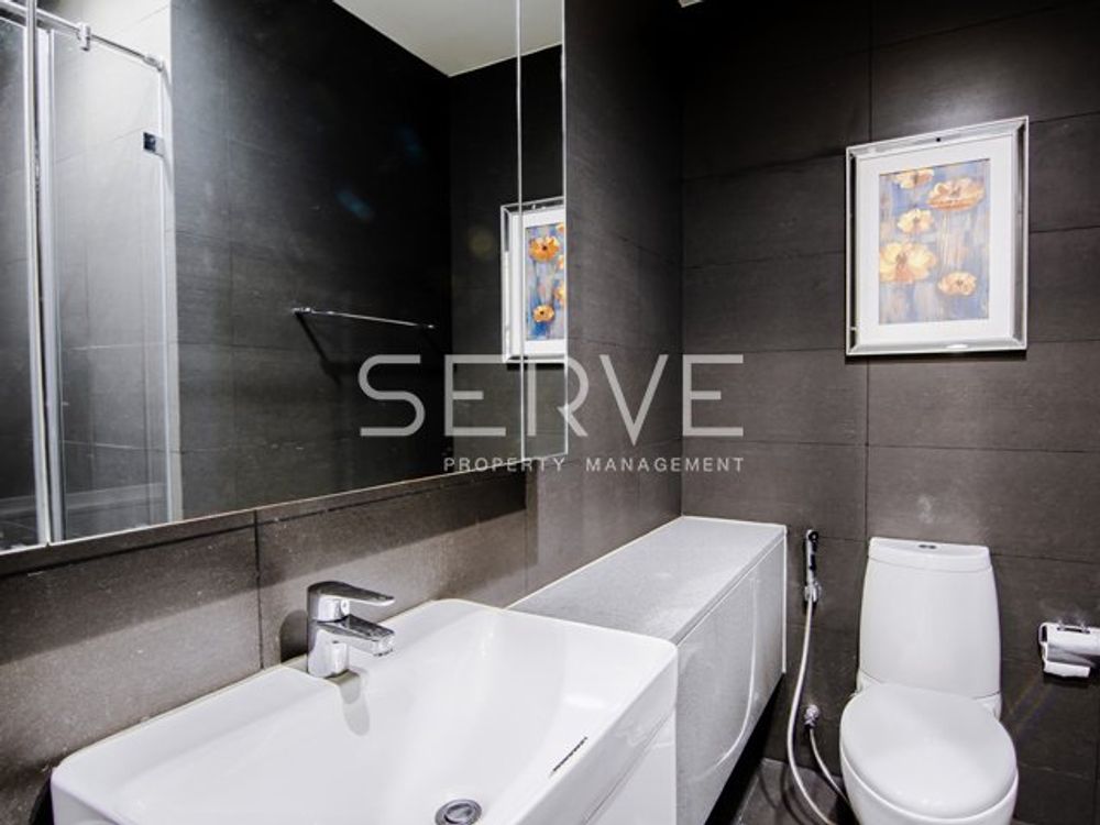 รูป Luxury Style 2 Bed 2 Bath Corner Unit Perfect Location BTS Phloen Chit / Condo For Rent-Noble Ploenchit - รูปที่ 11/13