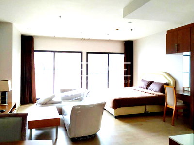 คอนโดให้เช่า : 18K - Studio with Bathtub 43.57 sq.m. Perfect Location BTS Thong Lo / Condo For Rent-Noble Remix (โนเบิล รีมิกซ์)
