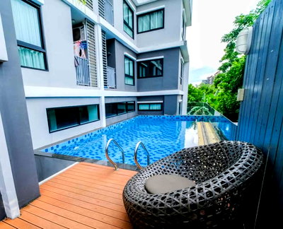 ขายคอนโด : (18750) The Excel Bearing