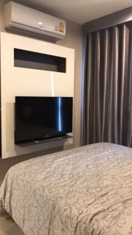 รูป ด่วนเช่าคอนโด Aspire Sathorn Taksin ราคาถูก ห้องสวย เฟอร์และเครื่องใช้ไฟฟ้าครบ - รูปที่ 3/9