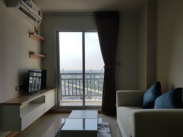 picture For Rent Rich Park @ Bangson Station - 1/3