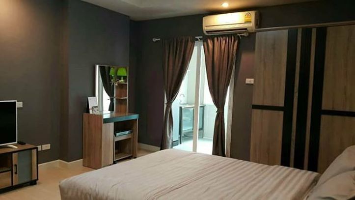 picture Happy condo Ratchada 18 near subway MRT huaikwang ready to move in !! - 4/6