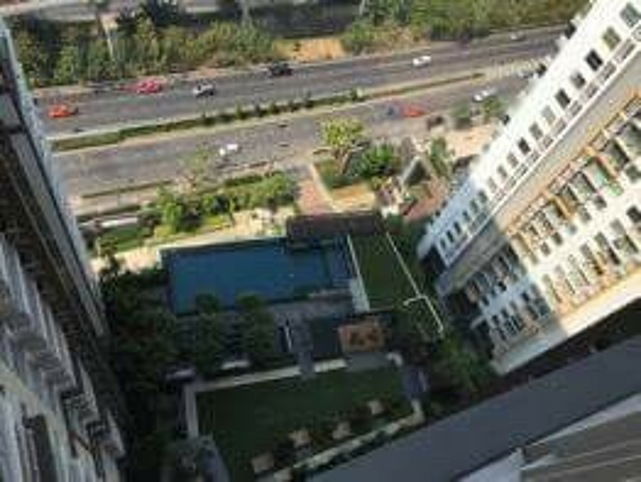 picture Parkland Grand Taksin for rent - 11/12