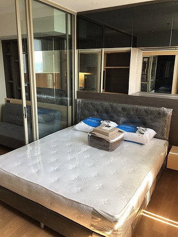 Condo for rent Marina Bayfront 22th floor fully furnished