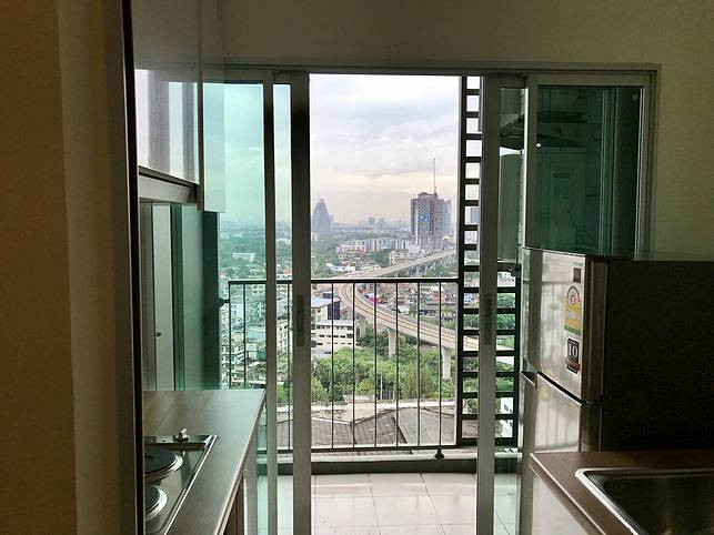 รูป [ให้เช่า] ยู ดีไลท์ รัตนาธิเบศร์ คอนโดพร้อมอยู่ 31 ตรม. เพียง 7000 บาท/เดือน ใกล้รถไฟฟ้า ก.สาธารณสุข - รูปที่ 3/5