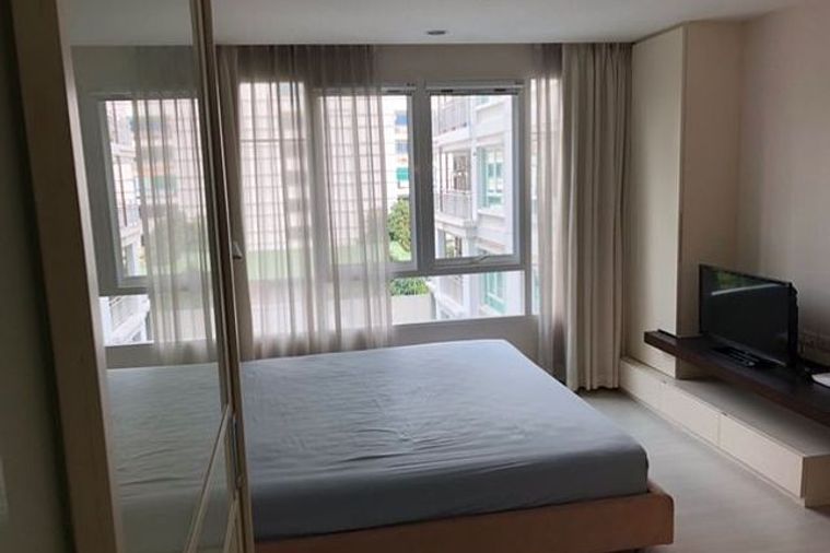 ให้เช่าคอนโดเดอะ บางกอก สาทร-ตากสิน (The Bangkok Sathorn-Taksin) เฟอร์ครบ + พร้อมอยู่