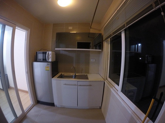 รูป ให้เช่า แฮปปี้ คอนโด รัชดา ซอย 18 ห้องสตูดิโอ แต่งครบ พร้อมอยู่ - รูปที่ 5/5