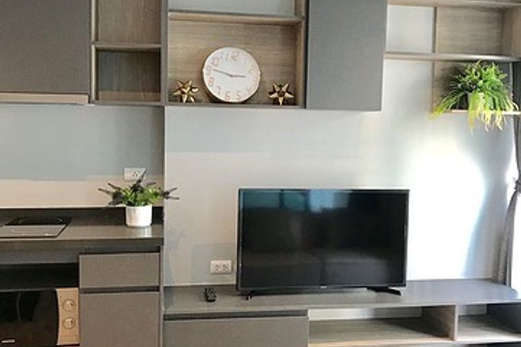 คอนโดให้เช่า เอสเพนลาซาล ตึก b1 ชั้น5 ห้องใหม่พร้อมอยู่ 