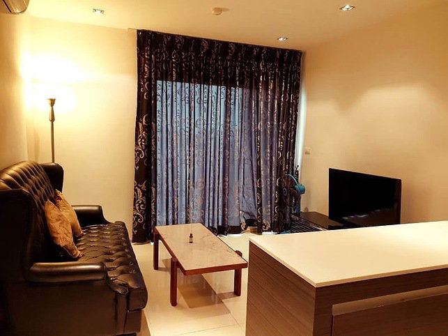 picture For rent The Gallery Condominium Ready to move in - 5/18