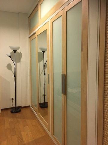 picture ðĒ For Rent: Villa Sathorn âĻ Beautiful room, high floor, prime location right next to the SkyTrain! ð§ģ - 2/8