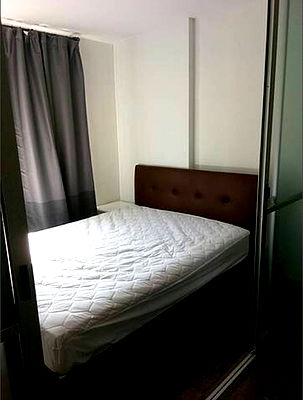 Condos for rent Saint Francis Xavier Convent School : Dbura Thanon Prannok condo  for rent 