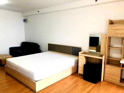 Condos for rent RCA : For rent Supalai Park Ekkamai-Thonglor Ready to move in
