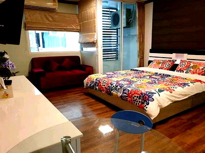 Condos for rent :  For rent CHATEAU IN TOWN PHAHOLYOTHIN 32 Ready to move in