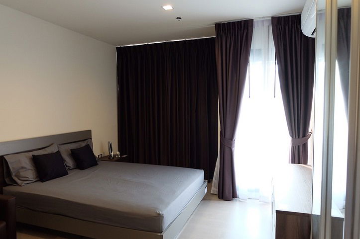 รูป ให้เช่าคอนโดริทึ่ม สุขุมวิท 36 - 38 (Rhythm Sukhumvit 36 - 38) เฟอร์ครบ + พร้อมอยู่ - รูปที่ 2/7