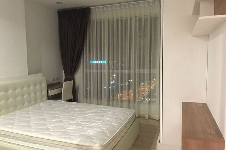 ให้เช่าคอนโด เดอะ โฮเทล เซอร์วิส คอนโด (The Hotel Serviced Condo) เฟอร์ไฟฟ้าครบ + พร้อมอยู่