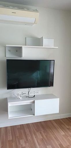 ให้เช่าคอนโดวี คอนโด เอกมัย-รามอินทรา (We Condo Ekkamai-Raminthra) เฟอร์ครบ + พร้อมอยู่