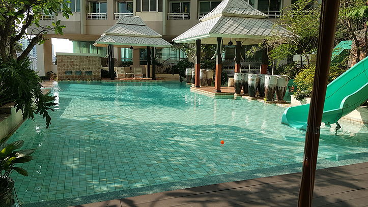 picture For rent : FourWings Condo 1 beds 2 baths 70 Sqm.20 FL.Green View 0869888099 Line ID: dhiradhn                       - 25/39