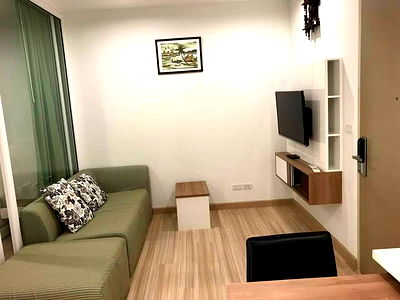 Condos for rent แคราย : The hote                l serviced condo          