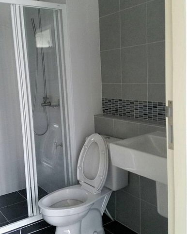 picture Dbura Thanon Prannok condo  for rent - 7/11