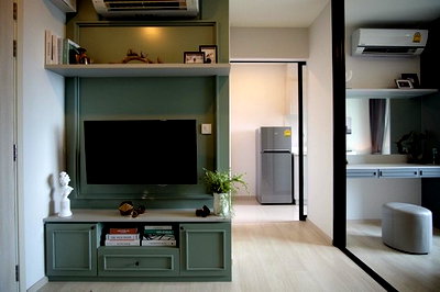 Condos for rent : Life Asoke CONDO FOR RENT 18000 BAHT PER MONTH
