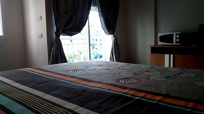 Condos for rent Intramara Road : Condo For Rent, near Huaykwang station