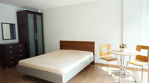  Plus 67. Studio 38sqm. Line id: @pfagent