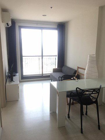 รูป Rhythm สุขุมวิท 42 ให้เช่า, 35 ตรม, 1 bedroom ชั้น 21 เพียง 25,000 เท่านั้น - รูปที่ 12/16