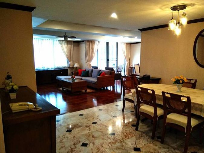 ให้เช่า อคาเดเมีย แกรนด์ ทาวน์เวอร์ Acadamia Grand Tower สุขุมวิท43, 3นอน Line ID 0619636888