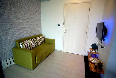 Condos for rent Wutthakat Road : Aspire Sathorn-Taksin  for rent