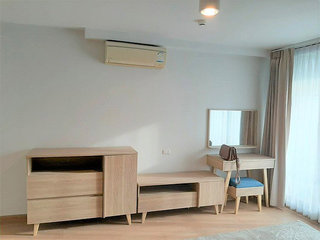 รูป ให้เช่าด่วน คอนโด เจ้าของรีบปล่อย Bangkok Feliz Sukhumvit 69 (แบงค์คอก เฟ'ลิซ สุขุมวิท 69) ราคา 20,000 บาท ห้องใหญ่ ห้องมุม - รูปที่ 4/5