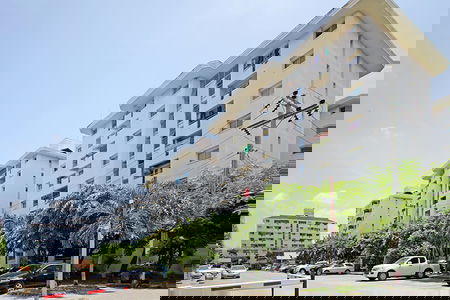 Thon Buri Housing Authority 1