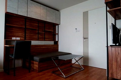 Condos for rent : Lumpini park Phetkahem 98 for rent
