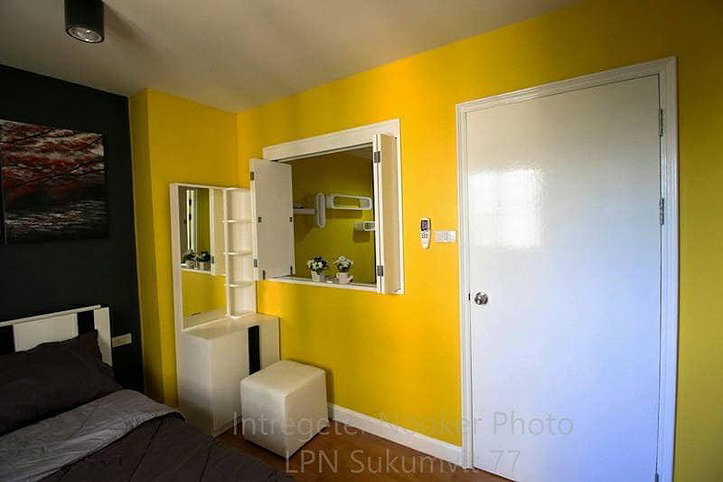 picture Lumpini Center Sukhumvit 77 CONDO FOR RENT 8500 BAHT PER MONTH - 4/5